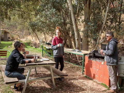 Standley Chasm Angkerle Camping - Accommodation Georgetown 1