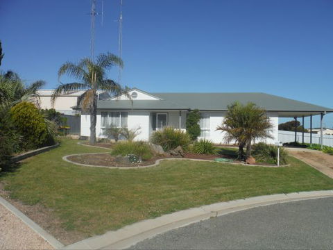 Alilly - Accommodation Georgetown 0