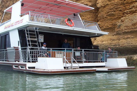 Takeme2 Houseboat - Accommodation Georgetown 2