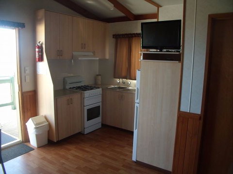 Elliston Waterloo Bay Tourist Park - Accommodation Georgetown 6