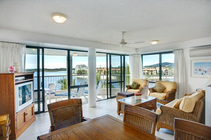 Castaways Beach QLD Accommodation Georgetown