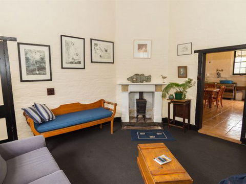 Tigerbay Retreat - Semaphore House - Accommodation Georgetown 5