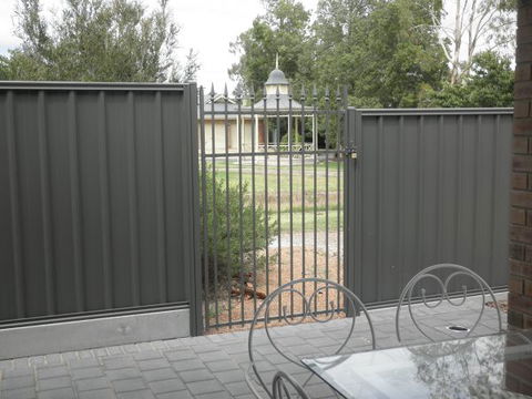 C&C's Bed And Breakfast - Accommodation Georgetown 10