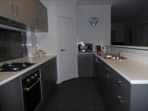 Adelaide Holiday House - Accommodation Georgetown 6