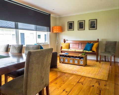 Alice's Palace Ocean Grove - Accommodation Georgetown 1