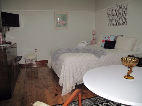 B&B Wodonga - Art Deco Accommodation - Accommodation Georgetown 2