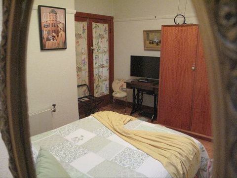 B&B Wodonga - Art Deco Accommodation - Accommodation Georgetown 4