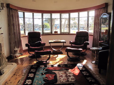 B&B Wodonga - Art Deco Accommodation - Accommodation Georgetown 5
