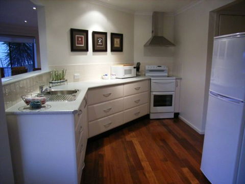 C-Deck Beach House Apartment - Accommodation Georgetown 2