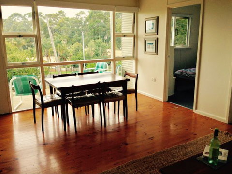 Cosy Seaside Cottage - Accommodation Georgetown 2
