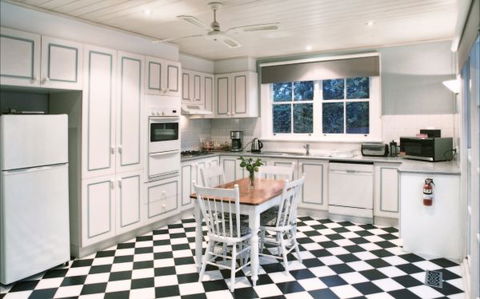 Fairbank House - Accommodation Georgetown 4