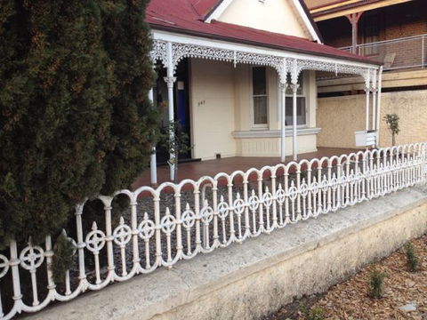 Heggaton ArtHouse Apartments - Accommodation Georgetown 0