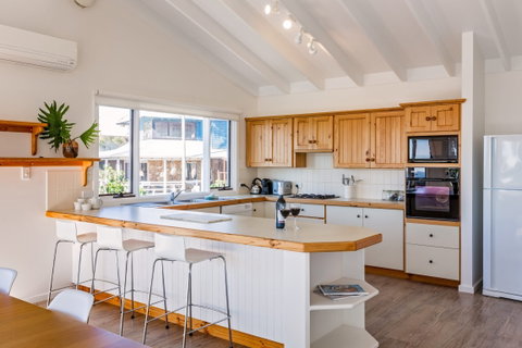 Eagle Heights - Accommodation Georgetown 1