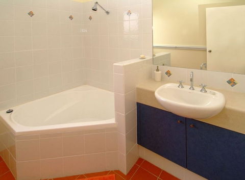 Purple Patch - Accommodation Georgetown 4