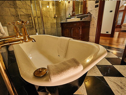 The Regents Park - Accommodation Georgetown 2