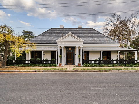 The Regents Park - Accommodation Georgetown 7