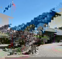 Cottonwood Lodge Motel