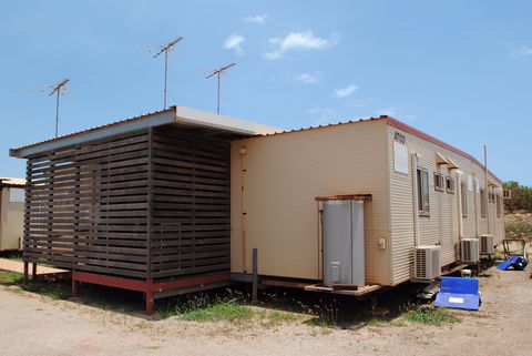 EARE Wallaby Beach Workers Camp - Accommodation Georgetown 2