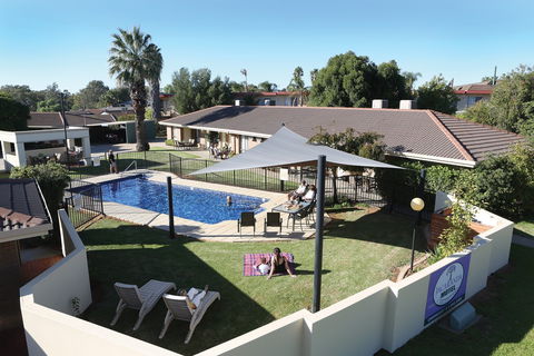 Jacaranda Motel And Holiday Units - Accommodation Georgetown 0