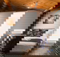 Waterfall Springs Retreat and Wildlife Sanctuary