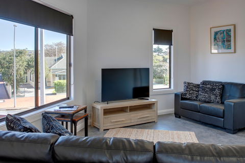 AART Apartments - Accommodation Georgetown 2