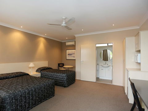 Adamstown Elizabeth Motor Inn - Accommodation Georgetown 1