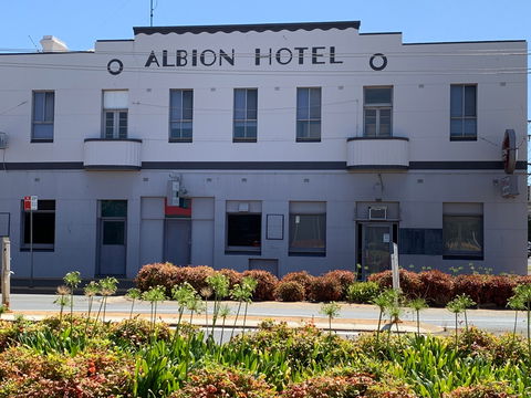 Albion Hotel-Motel Finley - Accommodation Georgetown 1