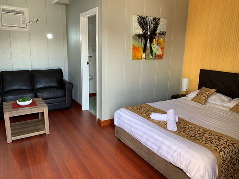Albion Hotel-Motel Finley - Accommodation Georgetown 2