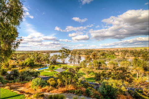 Aruma Executive Holiday Home - Accommodation Georgetown 1