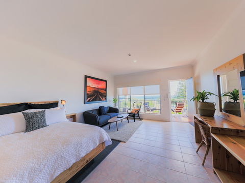 COAST Motel & Apartments - Accommodation Georgetown 0