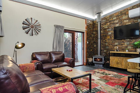 Eagle Foundry Bed & Breakfast - Accommodation Georgetown 0