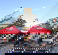 Royal Bridge Hotel Barham - Accommodation Georgetown