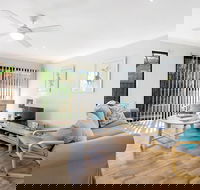 Shearwater at Shoal Bay Cottage One - Dogs Welcome - Accommodation Georgetown