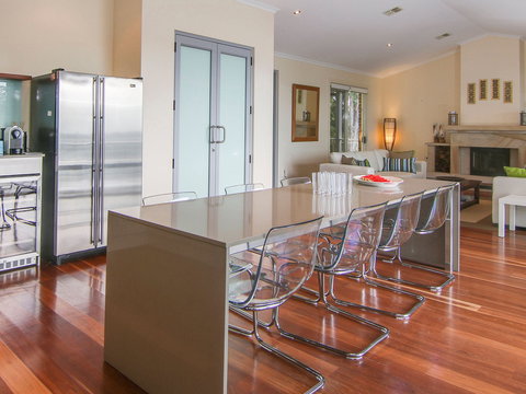 Becalmed On Sunshine Cove - Accommodation Georgetown 2