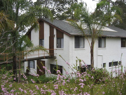Chalet Swisse Spa Retreat - Accommodation Georgetown 1