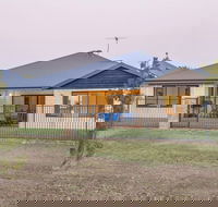 Fairway View - Accommodation Georgetown