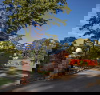 Golden Country Motel and Caravan Park - Accommodation Georgetown
