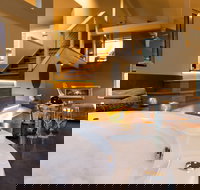 The Edge Villa - Hunter Valley Luxury Escape