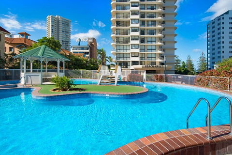 ULTIQA Beach Haven On Broadbeach - Accommodation Georgetown 0