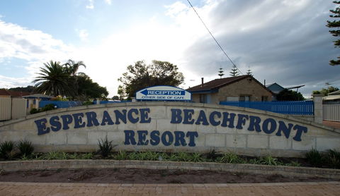 Esperance Beachfront Resort - Accommodation Georgetown 3