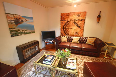 Adelaide Serviced Apartments - William Townhouse - Accommodation Georgetown 0