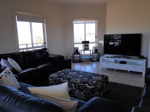 Agape Holiday Home - Accommodation Georgetown 2