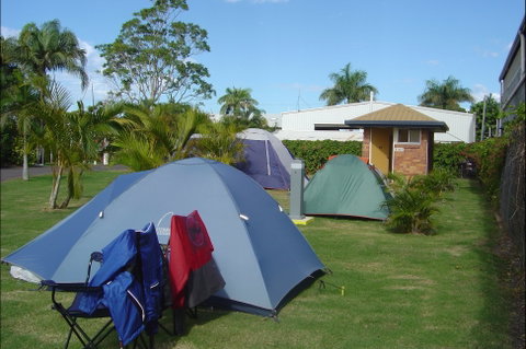 Bundaberg East Cabin And Tourist Park - Accommodation Georgetown 2
