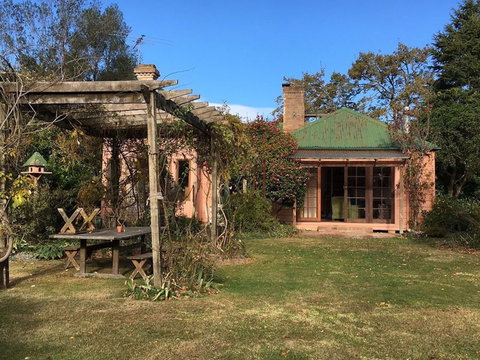 Hawthorne Cottage: Blackheath - Accommodation Georgetown 1