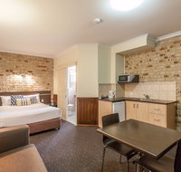 Highlander Motor Inn and Apartments - Accommodation Georgetown