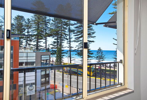 Manly Paradise Beachfront Motel And Apartments - Accommodation Georgetown 1