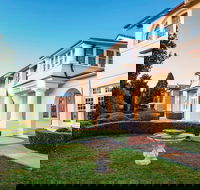 Palais Royale - Accommodation Georgetown