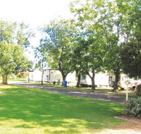 Poplars Caravan Park - Open For Essential Travel Only - Accommodation Georgetown