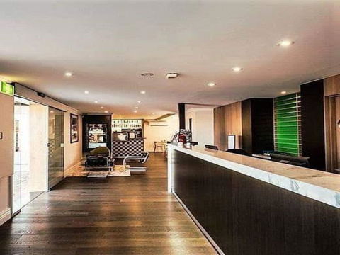 The Waverley International Hotel - Accommodation Georgetown 0