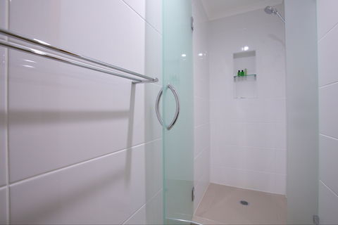 The Pier Hotel - Accommodation Georgetown 2